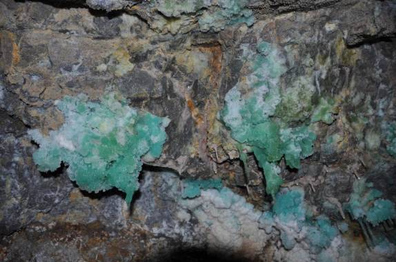 Sulfato de cobre na Mina Rosário, em Potosí - Bolívia